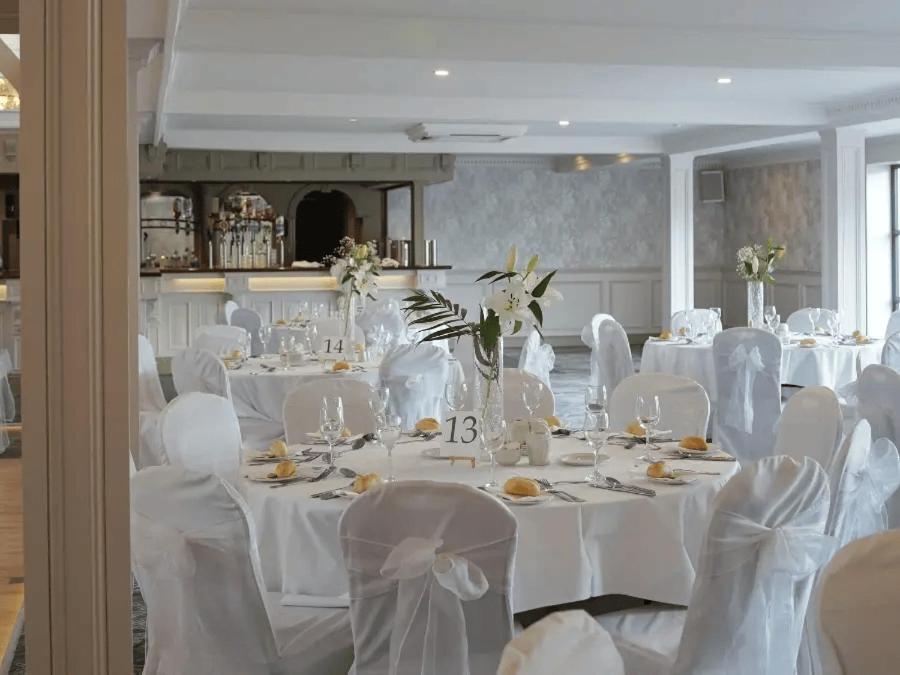 Ballyliffin Hotel Exterior photo
